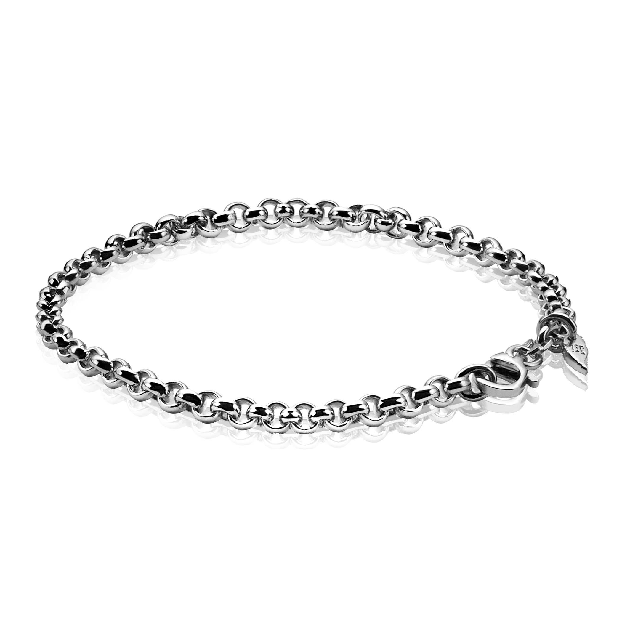 ZINZI CHAIN zilveren geel vergulde jasseron armband in 5mm breedte. Een tijdloze schakel en met iedere armband te combineren. Bij sluiting herkenbaar ZINZI, door het zilveren ZINZI hartje. Nu een gouden uitstraling voor een zilveren prijs. Vervaardigd van eerste gehalte zilver (925) en met extra rodiumlaag voor een langdurige glans.