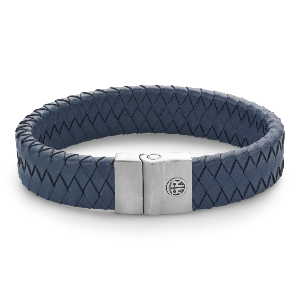 Dit is een armband van het merk Rebel & Rose