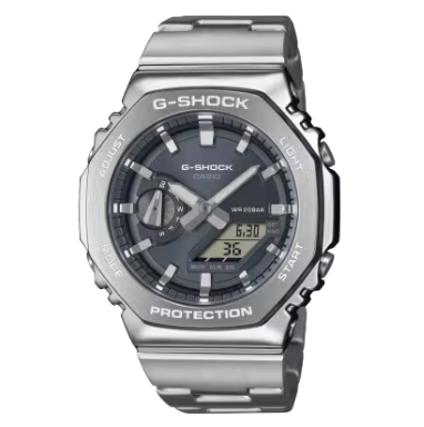 Dit Casio horloge behoort tot de G-Shock collectie.
Referentienummer: GM-2110D-8AER

De uniforme achthoekige roestvrijstalen rand is zorgvuldig gesmeed en gepolijst en omsluit een eenvoudig ontwerp zonder poespas met een verfijnde, maar stoere uitstraling. 

Met de kast van glasvezelversterkt edelhars met een hoge stijfheid, de glanzende metallic wijzerplaat - in luchtig geraffineerd blauwgroen of luxueus chic leigrijs - en de metalen horlogeband is dit horloge overal klaar voor, zowel op het werk als in de vrije tijd.
