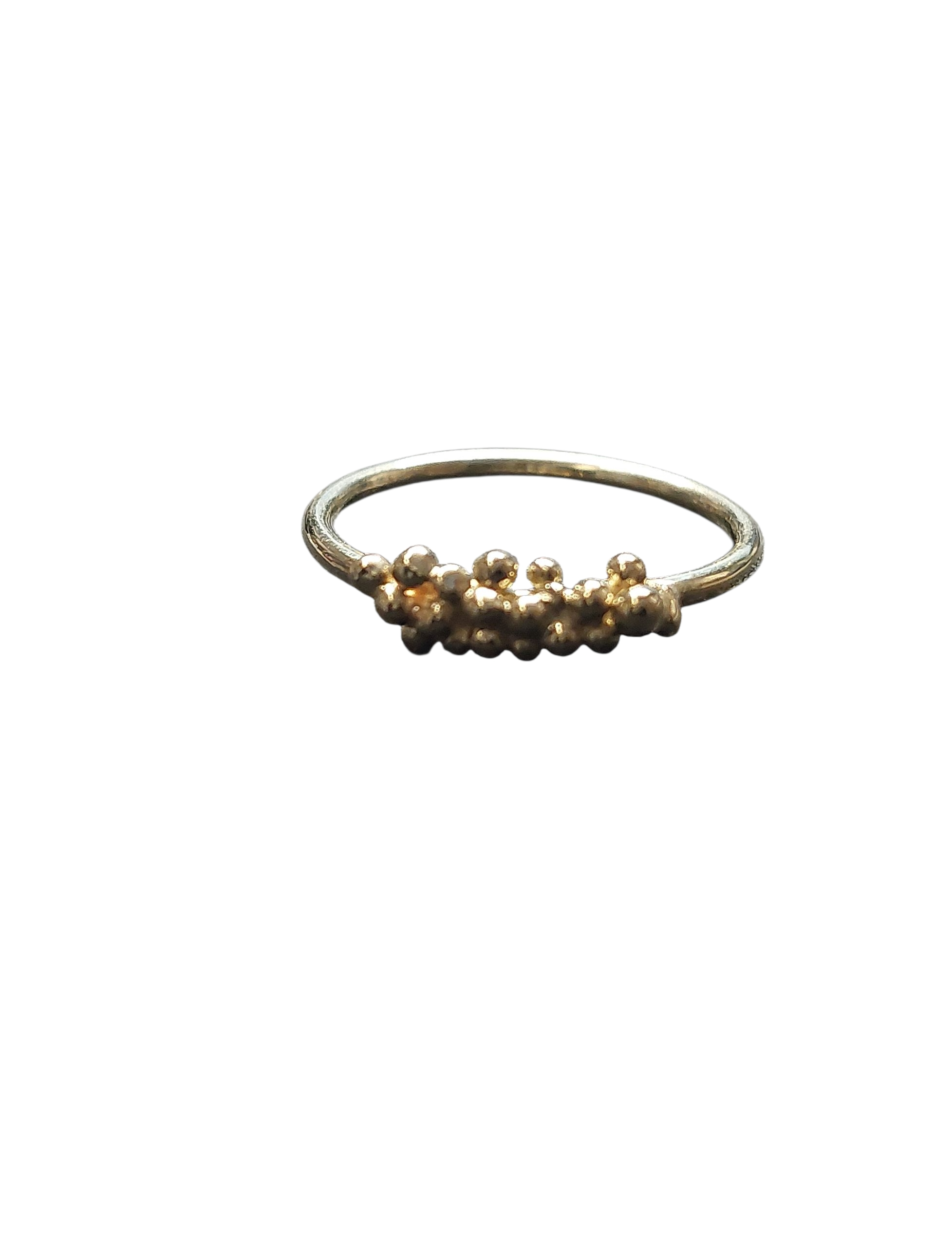 14kt gouden ring met kleine balletjes