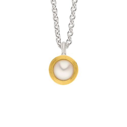 Entdecken Sie die elegante Kette K1524 Perle Ankerkette. Diese wunderschöne Halskette gehört zur Kategorie Schmuck und bietet einen atemberaubenden Anhänger. Perfekt kombinierbar mit formeller oder eleganter Freizeitkleidung, um jedem Outfit einen Hauch von Raffinesse zu verleihen. Tragen Sie es allein oder in Kombination mit anderen Schmuckstücken für einen stilvollen Look.