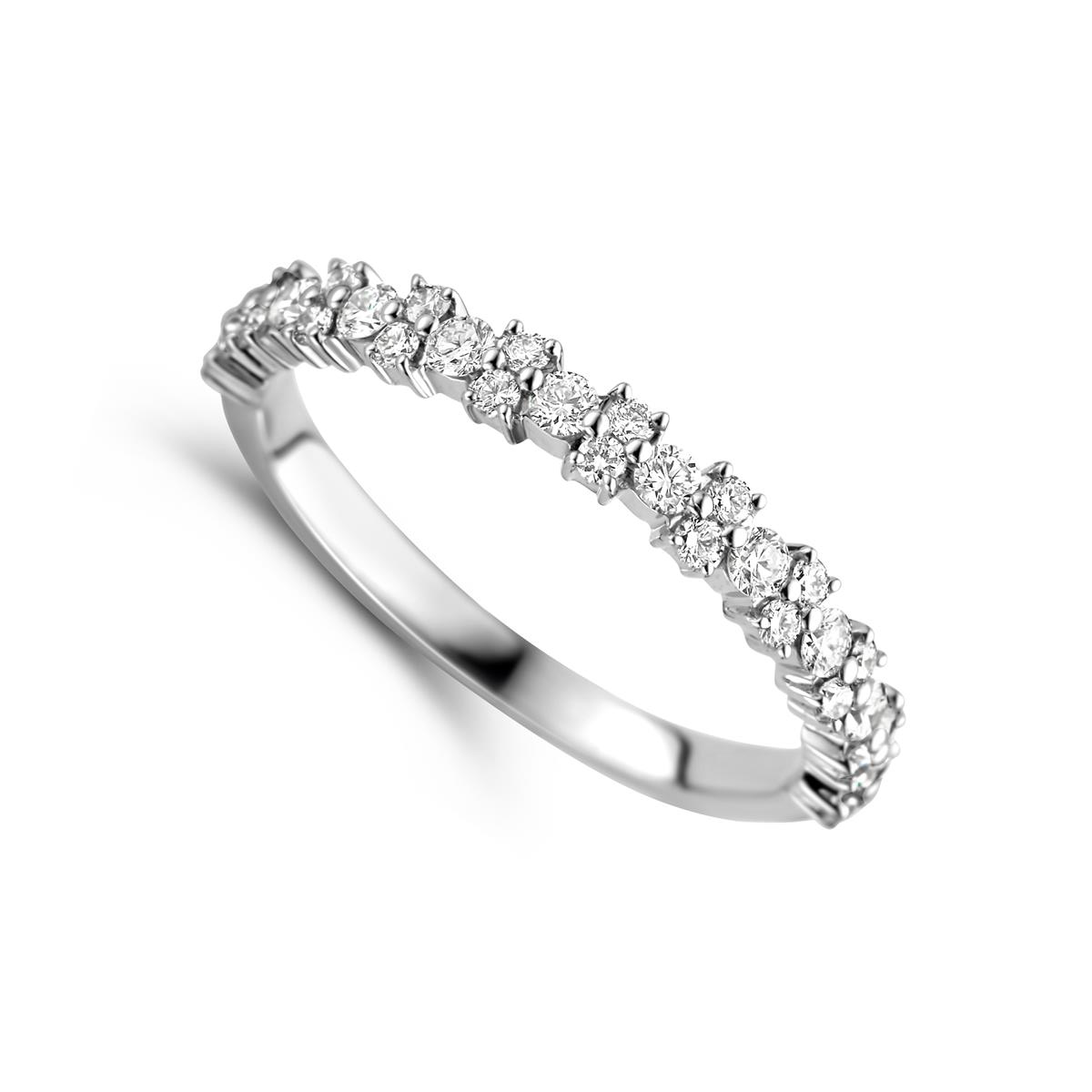 Ring wit goud 18 kt met diamant 0.44 ct