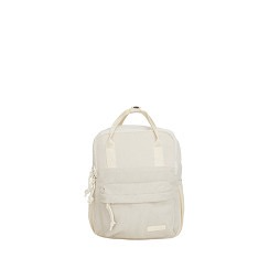 Ribbi Juno Handle Backpack Mini – Beige – New Rebels

Elegant, praktisch en ideaal voor dagelijks gebruik

De Ribbi Juno Handle Backpack Mini van New Rebels in de stijlvolle kleur Beige combineert een moderne, chique uitstraling met optimaal draagcomfort. Dankzij de combinatie van rib fabric en duurzaam 900D polyester is deze rugtas zowel lichtgewicht als sterk, perfect voor dagelijks gebruik, school, werk of een dagje uit.

✔ Luxe ribstructuur

De ribstof geeft de tas een elegante, moderne look. Het 900D polyester maakt de tas extra stevig, slijtvast en geschikt voor intensief dagelijks gebruik.

✔ Compact maar verrassend ruim

Met een formaat van 23 × 10 × 31 cm biedt deze mini-backpack voldoende ruimte voor je dagelijkse essentials: telefoon, portemonnee, sleutels, make-up, een kleine tablet of waterfles. Compact, overzichtelijk en praktisch.

✔ Handgreep & comfortabel draaggemak

Dankzij de stevige handgreep bovenop kun je de tas ook als handtas dragen. De verstelbare schouderbanden zorgen voor optimaal draagcomfort, ook bij langere dagen.

✔ Tijdloze kleur Beige

De kleur Beige geeft de rugtas een warme, veelzijdige uitstraling en is eenvoudig te combineren met elke outfit. Een perfecte neutrale tint voor dagelijks gebruik.

Waarom kiezen voor de Ribbi Juno Handle Backpack Mini van New Rebels?

Luxe rib fabric met duurzaam 900D polyester

Compact formaat: 23×10×31 cm

Stevige handgreep + verstelbare schouderbanden

Tijdloze, stijlvolle kleur Beige

Slimme vakindeling en sterke ritsen

Duurzaam, lichtgewicht en ideaal voor dagelijks gebruik