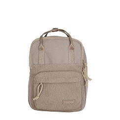 Ribbi Juno Handle Backpack Mini – Taupe – New Rebels

Stijlvol, neutraal en ideaal voor dagelijks gebruik

De Ribbi Juno Handle Backpack Mini van New Rebels in de elegante kleur Taupe combineert een moderne uitstraling met praktische functionaliteit. De tas is gemaakt van luxe rib fabric en duurzaam 900D polyester, waardoor hij lichtgewicht, sterk en perfect geschikt is voor dagelijks gebruik, werk, school of een dagje uit.

✔ Luxe ribstructuur

De ribstof geeft de backpack een verfijnde en tijdloze uitstraling. Het 900D polyester zorgt voor extra stevigheid, slijtvastheid en langdurig gebruiksplezier.

✔ Compact maar verrassend ruim

Met een formaat van 23 × 10 × 31 cm biedt deze mini-backpack voldoende ruimte voor je essentials: telefoon, portemonnee, sleutels, make-up, een kleine tablet of waterfles. Compact van formaat, maar praktisch in gebruik.

✔ Handgreep & comfortabel draaggemak

De stevige handgreep bovenop maakt het mogelijk de tas ook als handtas te dragen. De verstelbare schouderbanden zorgen voor optimaal comfort, zelfs bij langere dagen.

✔ Tijdloze kleur Taupe

De kleur Taupe geeft de tas een neutrale, stijlvolle en veelzijdige uitstraling. Perfect te combineren met zowel lichte als donkere outfits.

Waarom kiezen voor de Ribbi Juno Handle Backpack Mini van New Rebels?

Luxe rib fabric met duurzaam 900D polyester

Compact formaat: 23×10×31 cm

Stevige handgreep + verstelbare schouderbanden

Tijdloze en neutrale kleur Taupe

Slimme vakindeling en stevige ritsen

Duurzaam, lichtgewicht en ideaal voor dagelijks gebruik