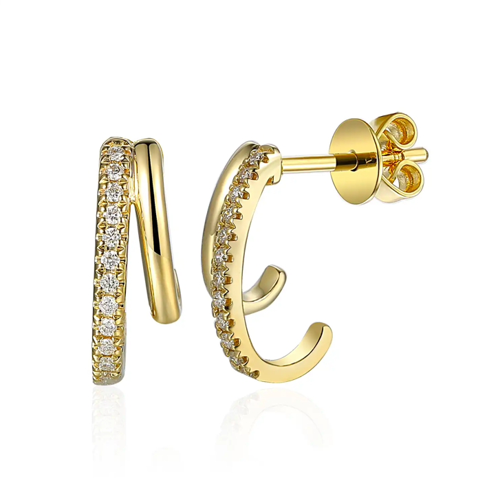 Pas Diamonds geelgouden oorbellen met diamant  zijn verfijnde oorstekers met 0,08 crt HSI-diamanten. Deze oorbellen vallen onder de categorie "Jewels" . Perfect voor dagelijks gebruik of speciale gelegenheden, dragen ze elegantie en stijl uit. Combineer met andere gouden sieraden voor een complete look en een vleugje luxe.