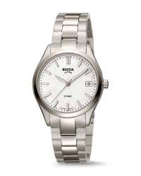 Die DAU-Boccia Metallband Uhr, Modellnummer 3374-01, bietet eine runde Form, Quarzwerk, analoges Zifferblatt mit Streifenmuster und Saphirglas. Sie ist aus Titan, wasserdicht bis 100 m und hat eine Datumsanzeige. Perfekt f&uuml;r den t&auml;glichen Gebrauch, passt zu jedem Outfit. Tragen Sie sie l&auml;ssig oder formell zur Erg&auml;nzung Ihres Stils.