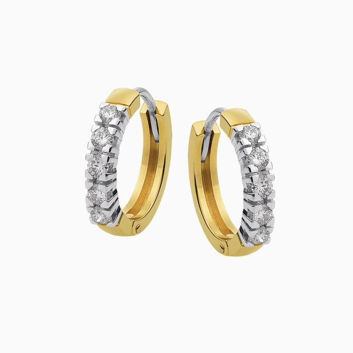 CRE2016/30. Geelgouden klapcreolen met diamant. 5 keer 0.03crt briljant. Totaal 0.30crt. TW/VVS