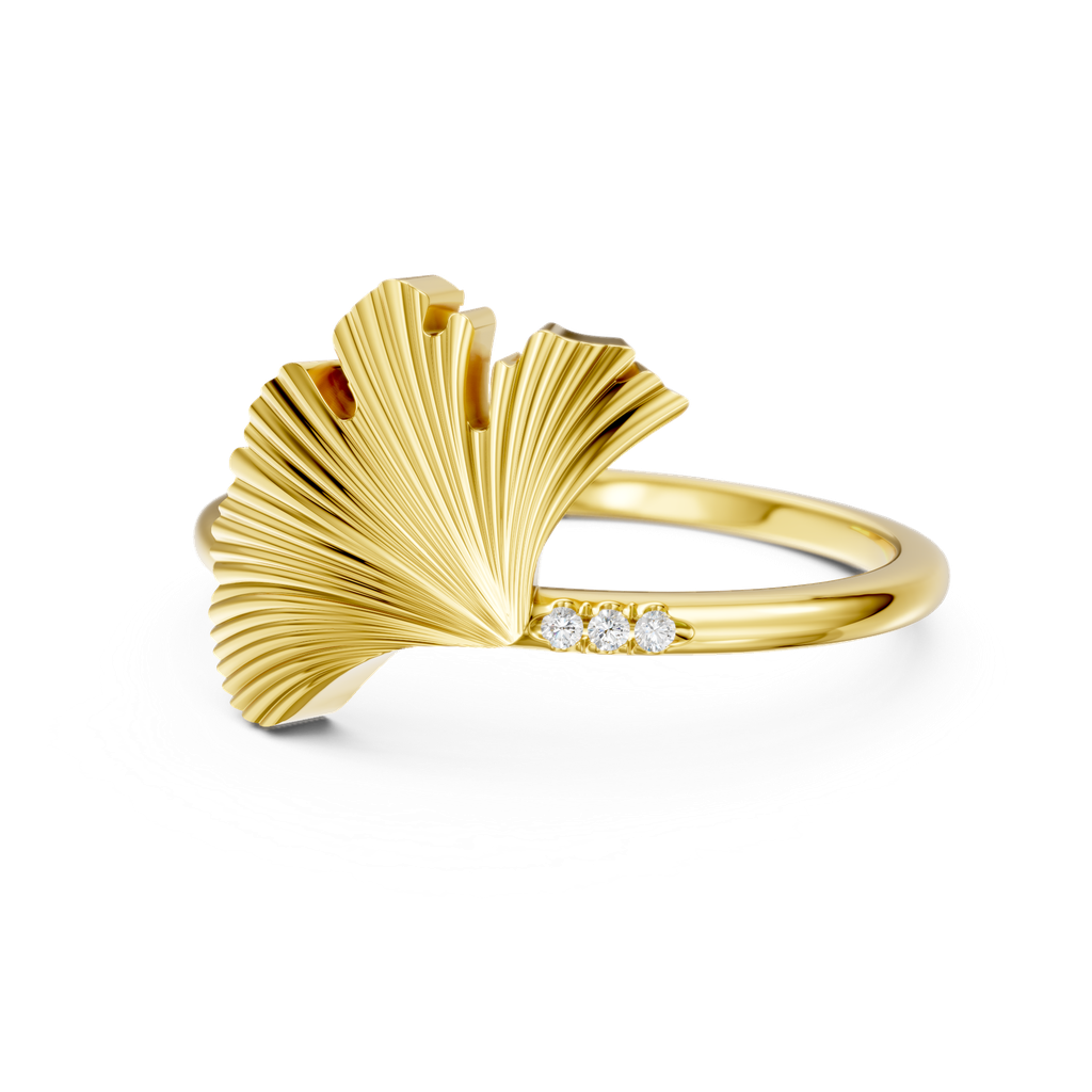 Ring goudkleurig zilver vorm van een Ginkgo blad met diamant