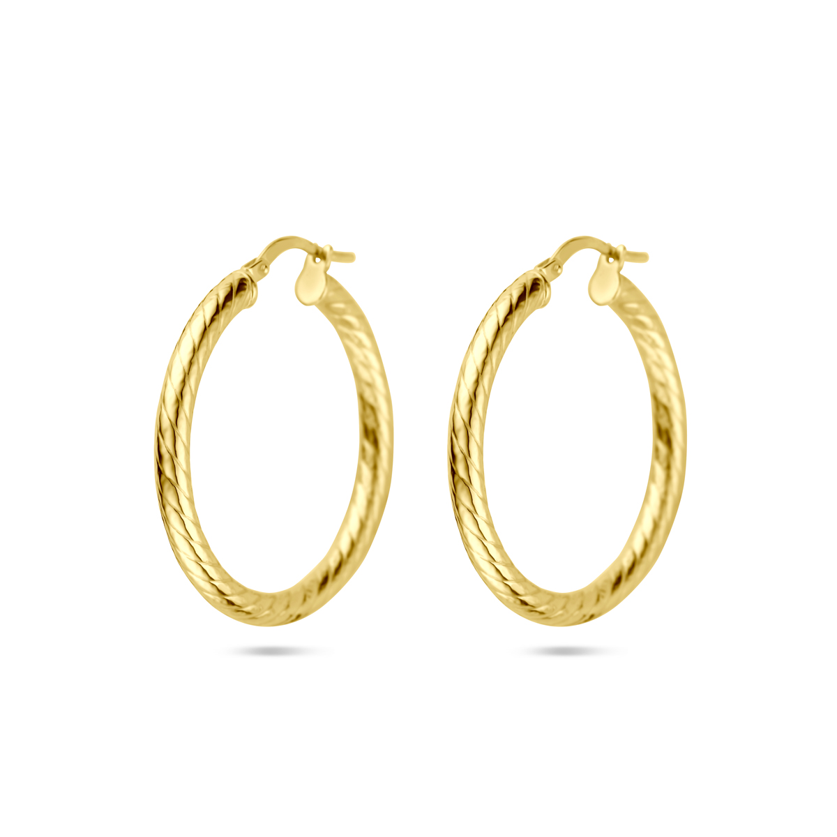 14k Geelgouden oorringen met een kern van 925 zilveren. De oorringen hebben een dikte van 3mm.