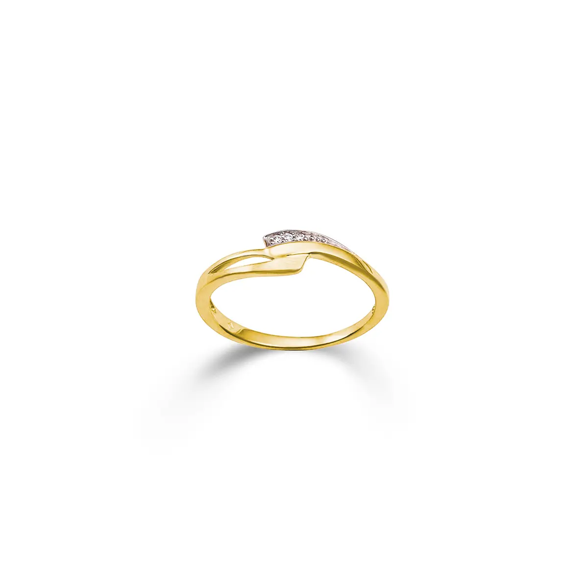Huiscollectie 14krt geelgouden ring met diamant (0,015ct H/SI) is een elegante en verfijnde keuze. Deze juweel combineert een verfijnde geelgouden afwerking met een fonkelende diamanten voor een tijdloze uitstraling. Draag deze ring als een opvallend accessoire bij zowel formele als informele gelegenheden voor een vleugje luxe en stijl.