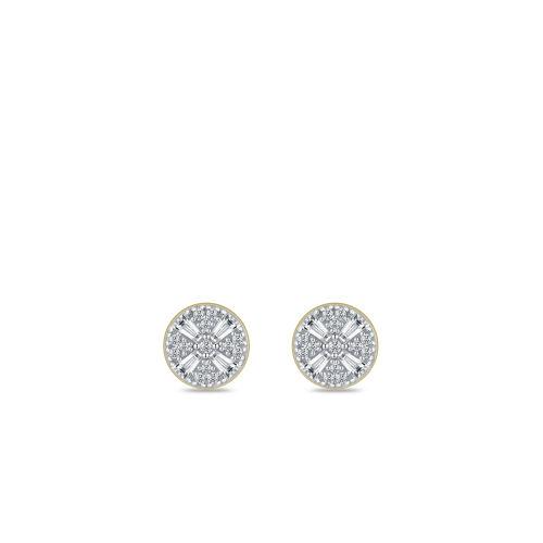 Deze Gisser oorstekers zijn elegante studs in zilver, bezet met schitterende zirkonia's. Deze verfijnde oorbellen voegen een vleugje luxe toe aan elke outfit. Draag ze bij formele gelegenheden of als glinsterend accent bij casual looks. Combineer met andere zilveren sieraden voor een samenhangende en stijlvolle uitstraling. Perfect voor elke sieradencollectie.