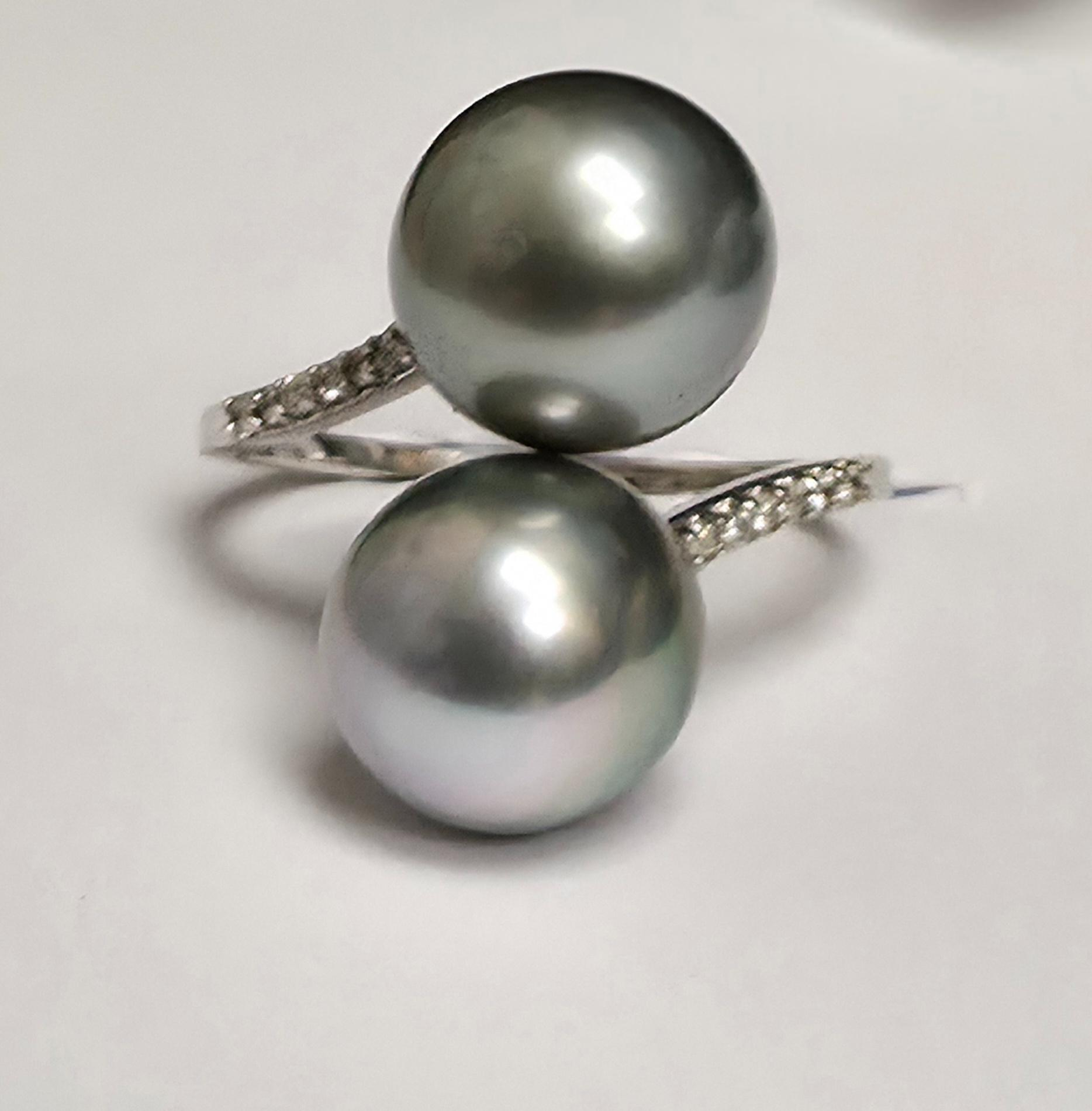 Prachtige witgouden ring met Echte Tahitiparels en briljant 0.05 ct 18 kt.