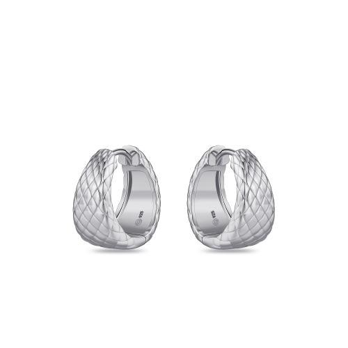 Deze Gisser zilveren klapcreolen, zijn unieke slangen-design creolen die elke outfit een stijlvolle touch geven. Deze creolen, onderdeel van de categorie sieraden, zijn speciaal ontworpen als creoolse oorbellen. Draag ze met je favoriete casual of chique outfit om de look compleet te maken. Perfect voor zowel alledaags gebruik als speciale gelegenheden.