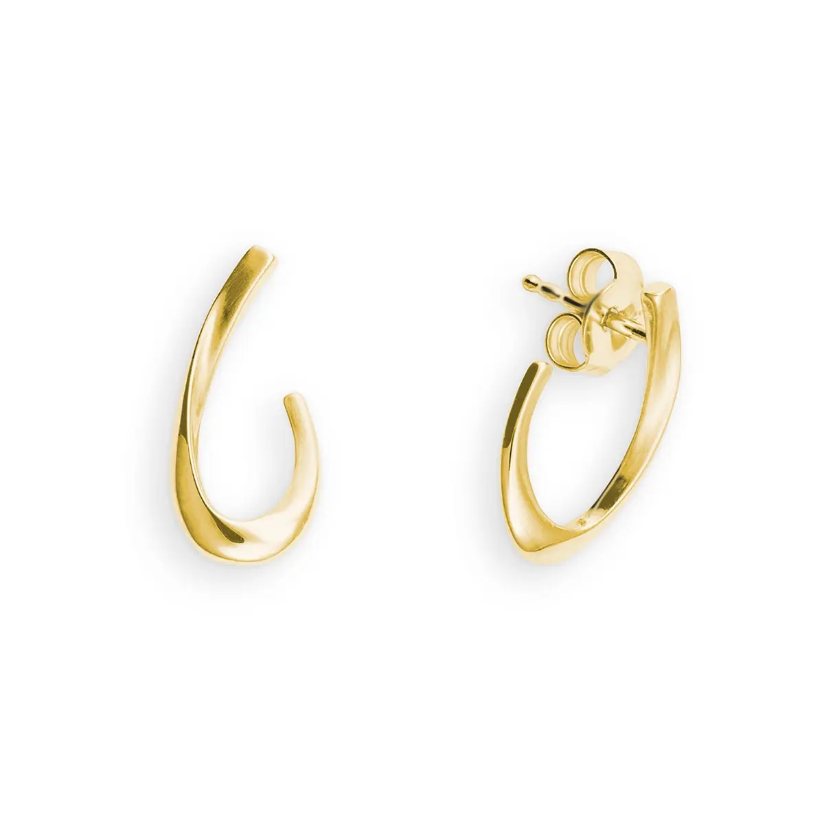 De Huiscollectie 14krt geelgouden oorsieraad straalt elegantie en verfijning uit. Deze fantasie oorbellen, gemaakt van 14-karaats geelgoud, zijn perfect voor dagelijks gebruik of een speciale gelegenheid . Draag ze solo voor een subtiele look, of combineer ze met andere gouden sieraden voor een chique uitstraling. Een tijdloze aanvulling op elke sieradencollectie.