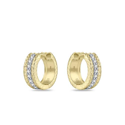 Dzee Gisser klapcreolen zijn verguld en bezet met zirconia. Draag ze als een elegant accent bij zowel informele als formele gelegenheden, waarbij ze prachtig passen bij opgestoken haar of een stijlvolle knot voor een extra verfijnde uitstraling.