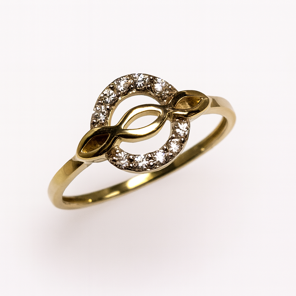 Ring met zirkonia, cirkel