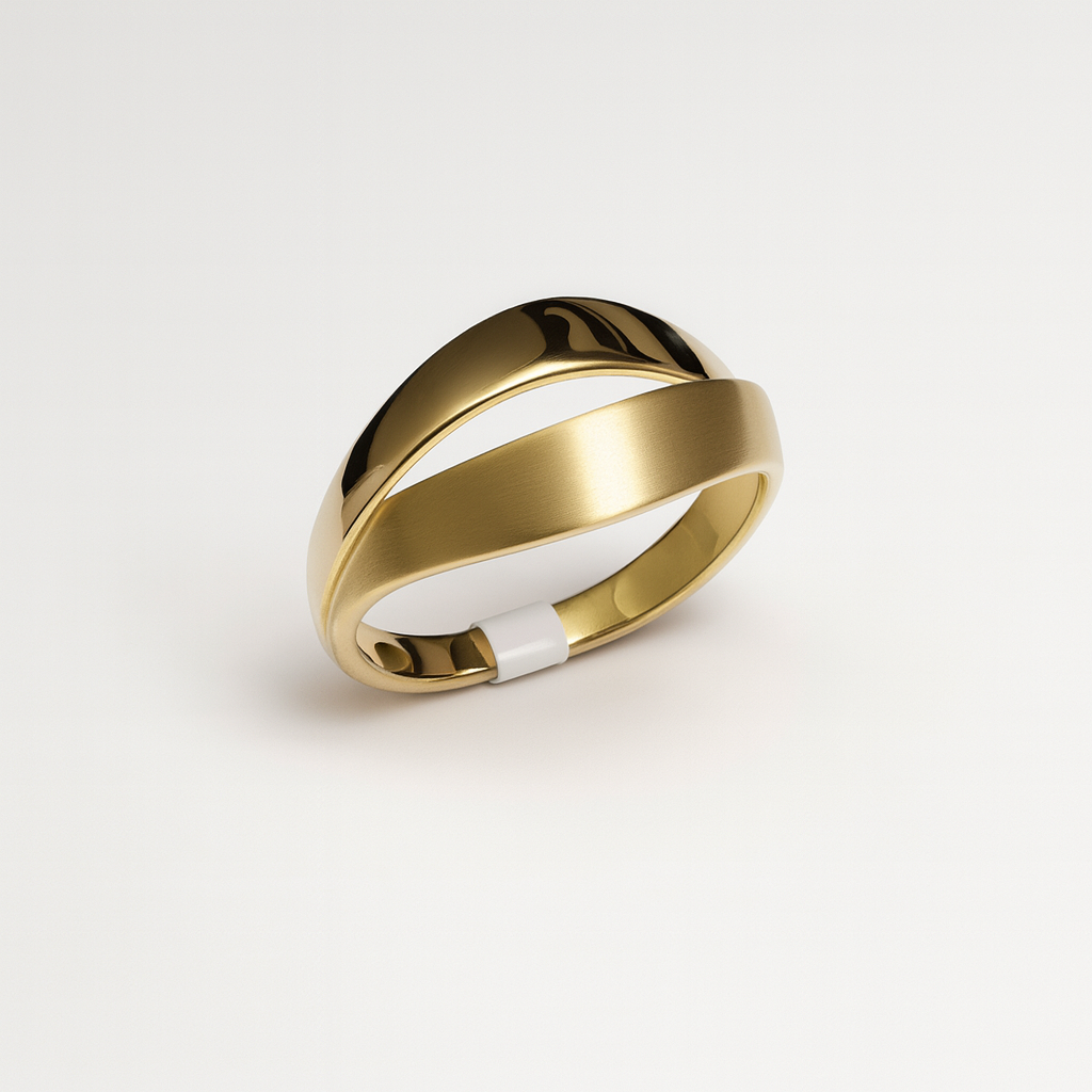 Gouden ring met matte en glanzende delen in maat 54