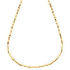 Die Halskette Gold 750 St&auml;bchen, Modellnummer GD143OA.00, ist aus 18 Karat Gold gefertigt und besitzt eine L&auml;nge von 42 cm. Als stilvolles Schmuckst&uuml;ck der Kategorie &bdquo;Jewel&ldquo; ist sie ideal f&uuml;r elegante Anl&auml;sse. Am besten tr&auml;gt man sie &uuml;ber einem schlichten Oberteil oder Kleid, um den Goldglanz hervorzuheben.