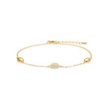 Das Produkt mit der Modellnummer 80451395900 ist ein elegantes Armband der Kategorie Schmuck. Es besteht aus vergoldetem 925er Sterlingsilber. Ideal f&uuml;r besondere Anl&auml;sse oder als modisches Accessoire im Alltag. Tragen Sie es alleine oder in Kombination mit anderen Armb&auml;ndern f&uuml;r einen trendigen Layering-Look. Perfekt geeignet f&uuml;r jedes Outfit.