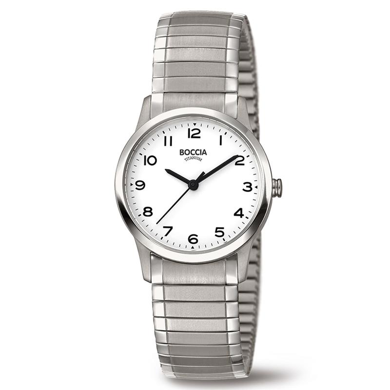 Boccia Titanium 3287-01
Dit dameshorloge van Boccia Titanium heeft een nette uitstraling. De zilverkleurige titanium horlogekast zorgt voor een stijlvolle look en de witte wijzerplaat maakt het horloge chique. Het horloge heeft een ronde kast met een diameter van 29mm, een mineraalglas en is 3ATM. Combineer dit prachtige exemplaar met de andere sieraden van Boccia Titanium voor een complete look. Aan de titanium kast zit een titanium schakelband.

HET MERK
Boccia Titanium is het titanium merk van Nederland, dat zijn oorsprong in Duitsland vindt en is opgericht in het jaar 1992. Ontwikkeld door internationale ontwerpers. Alle titanium componenten van de BOCCIA TITANIUM collectie zijn gemaakt van 99,7% puur titanium; het bijzondere materiaal. Het is licht in gewicht, neemt de temperatuur van de huid aan en is zeer huidvriendelijk. Bovendien is het corrosie- en temperatuurbestendig.

SPECIFICATIES
- Mineraalglas
- Ronde titanium horlogekast, &Oslash; 29mm
- Titanium schakelband
- Witte wijzerplaat
- 3ATM (Regen- & spatwaterdicht)