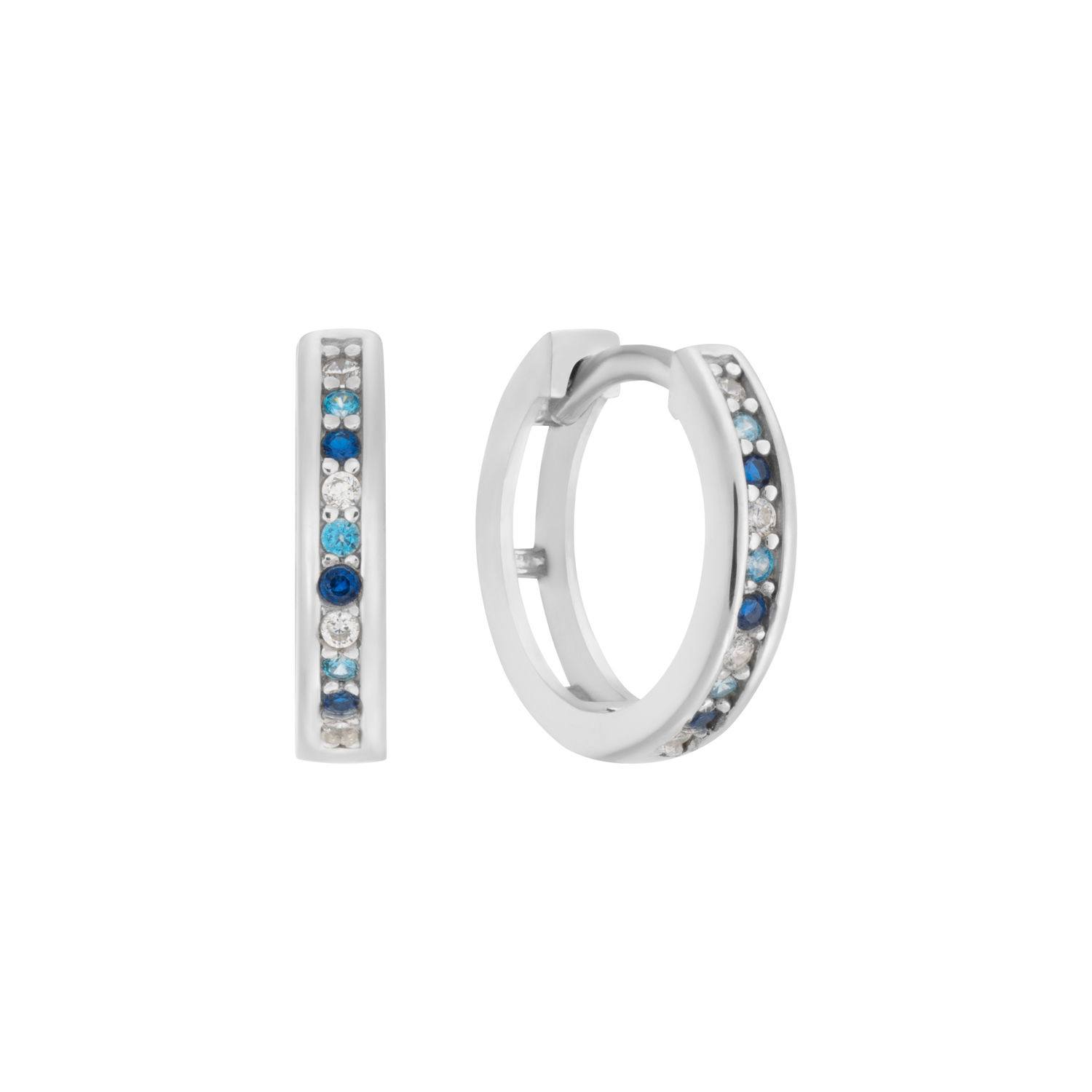 Zilveren klap oorringen met verschillende tinten blauw.