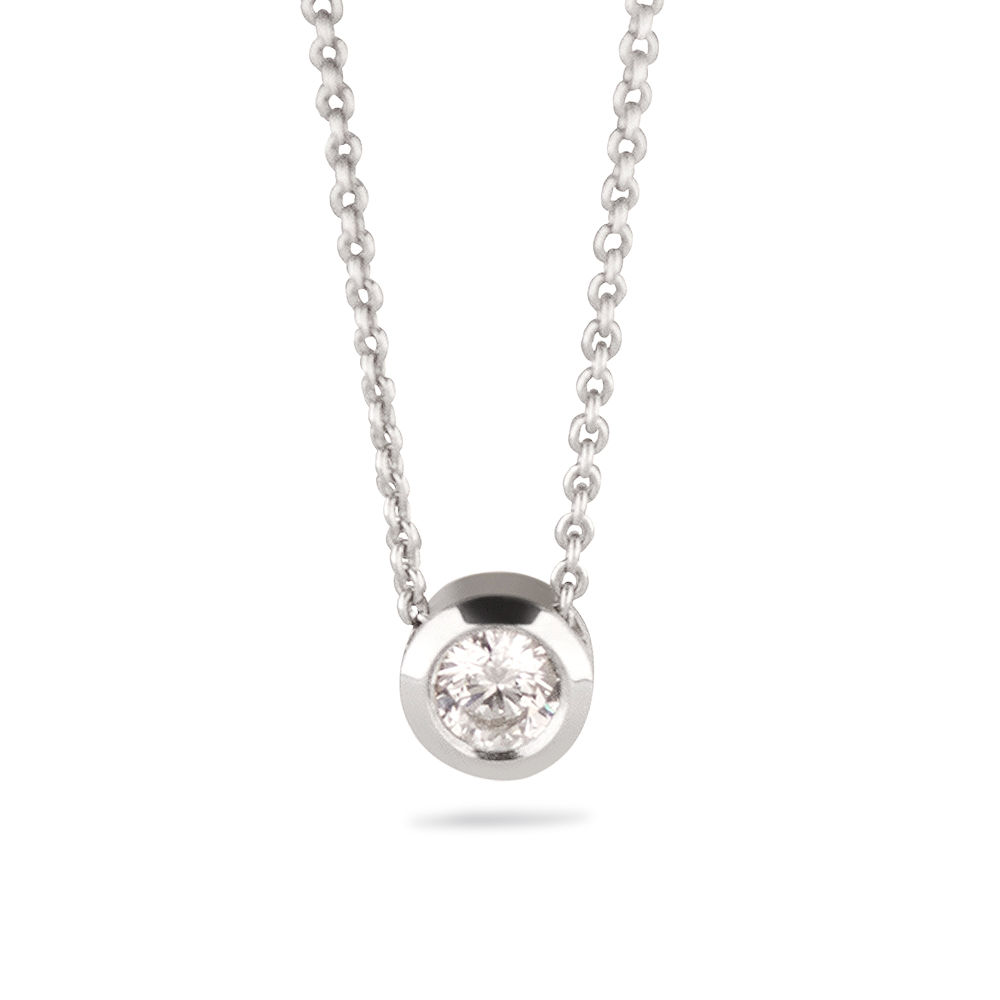 Solitair hangertje, inclusief collier. Dit prachtige, subtiele hangertje kan aan de achterkant gevuld worden met as, moedermelk of een kleine hoeveelheid haar. Het collier gaat door het hangertje heen, waardoor de zirkonia / diamant (afhankelijk van uw keuze) vrij kan bewegen.