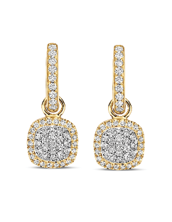 De Tirisi Jewelry Milano Sweeties oorhangers, modelnummer TE9331D(2T), zijn stijlvolle hoepeloorbellen die verfijning en elegantie uitstralen. Ze zijn perfect voor zowel alledaagse als formele gelegenheden, waarbij ze een vleugje luxe aan elke outfit toevoegen. Draag ze met je favoriete jurkje of een chique avondoutfit voor een onvergetelijke uitstraling.