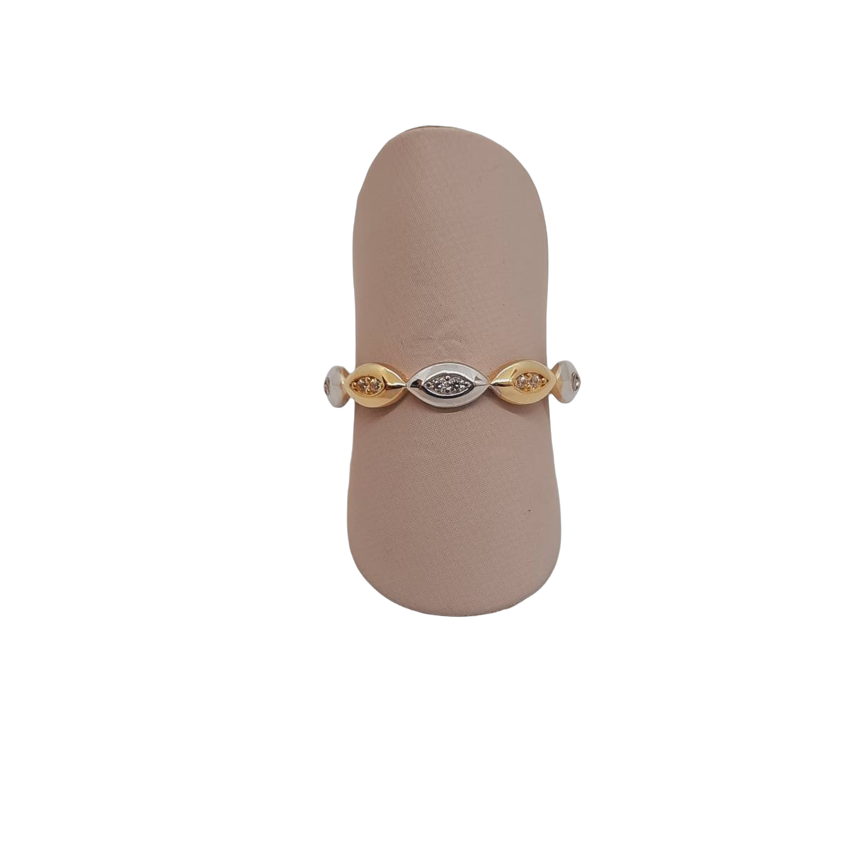 Deze prachtige gouden ring, modelnummer BREA-JOY-0004070, is vervaardigd uit 14-karaats goud en bezet met schitterende stenen. De ring heeft een glanzende afwerking en is verkrijgbaar in maat 54. De goud-zilver kleurige combinatie geeft een elegante uitstraling. Perfect om te dragen bij speciale gelegenheden of om elke dag een vleugje luxe toe te voegen.