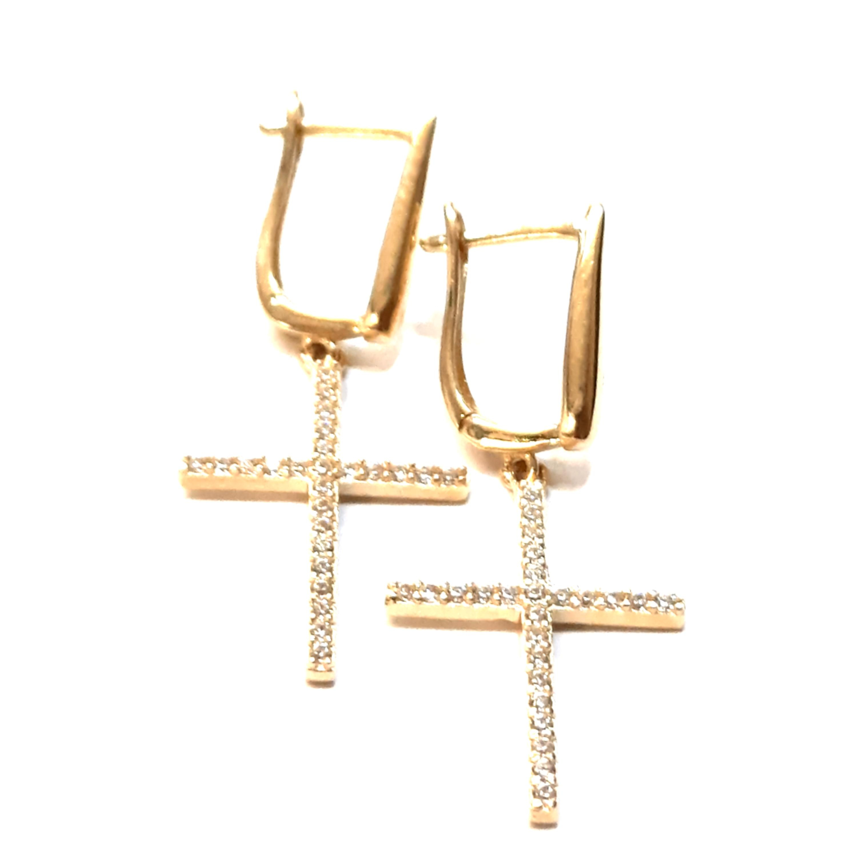 Gouden oorbellen 14k met modelnummer BREA-0001080 zijn prachtige hoepeloorringen van 14 karaat goud, met een glanzende afwerking. Perfect voor zowel dagelijks gebruik als speciale gelegenheden. Combineer ze met casual of elegante outfits voor een verfijnde look. Deze oorbellen zijn een tijdloze toevoeging aan je sieradencollectie.