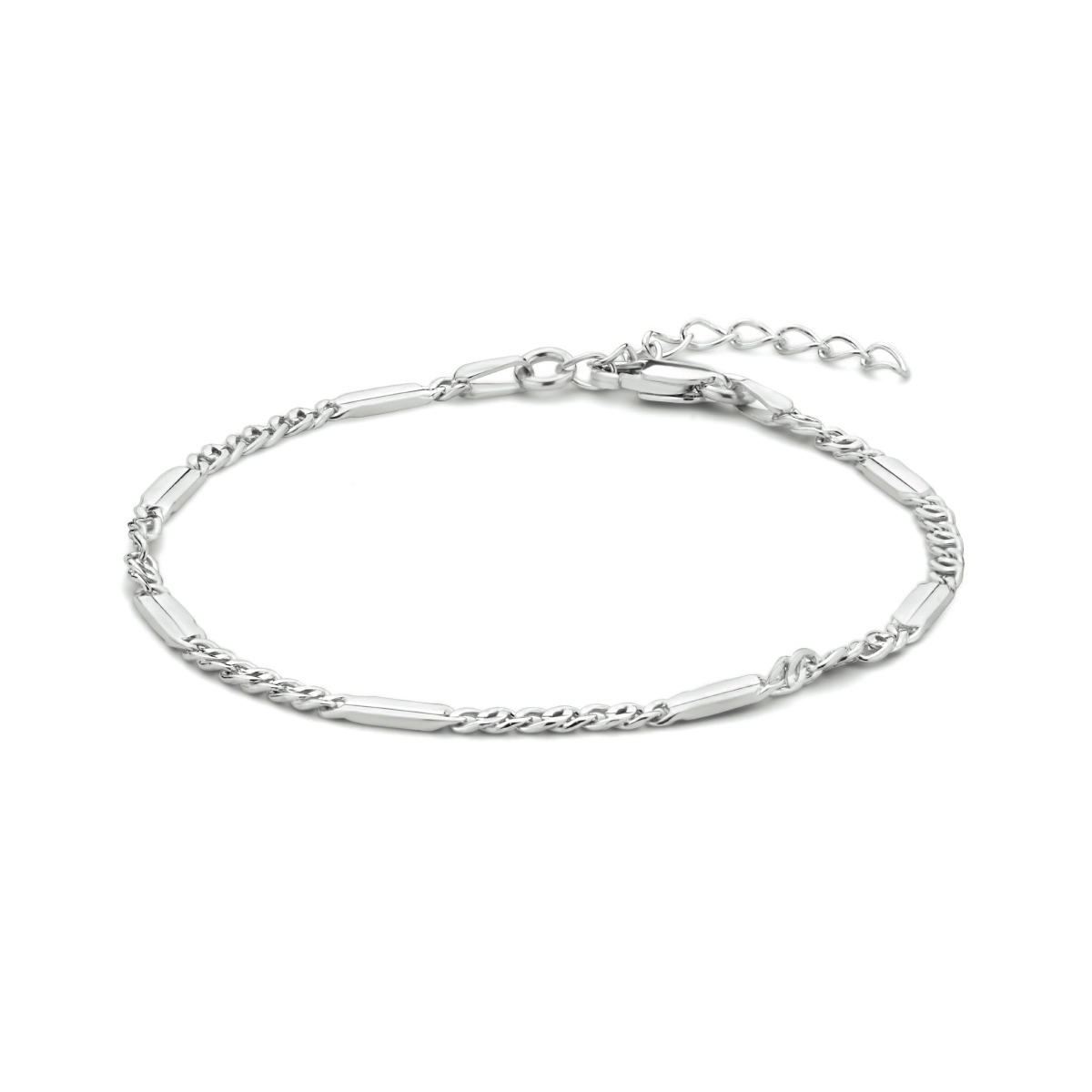 Gerhodineerd 925 zilveren valkenoog armband met een schakelbreedte van 2.4mm en een stevige karabijn sluiting. De armband heeft een draaglengte van 16cm en een extensie van 3cm.