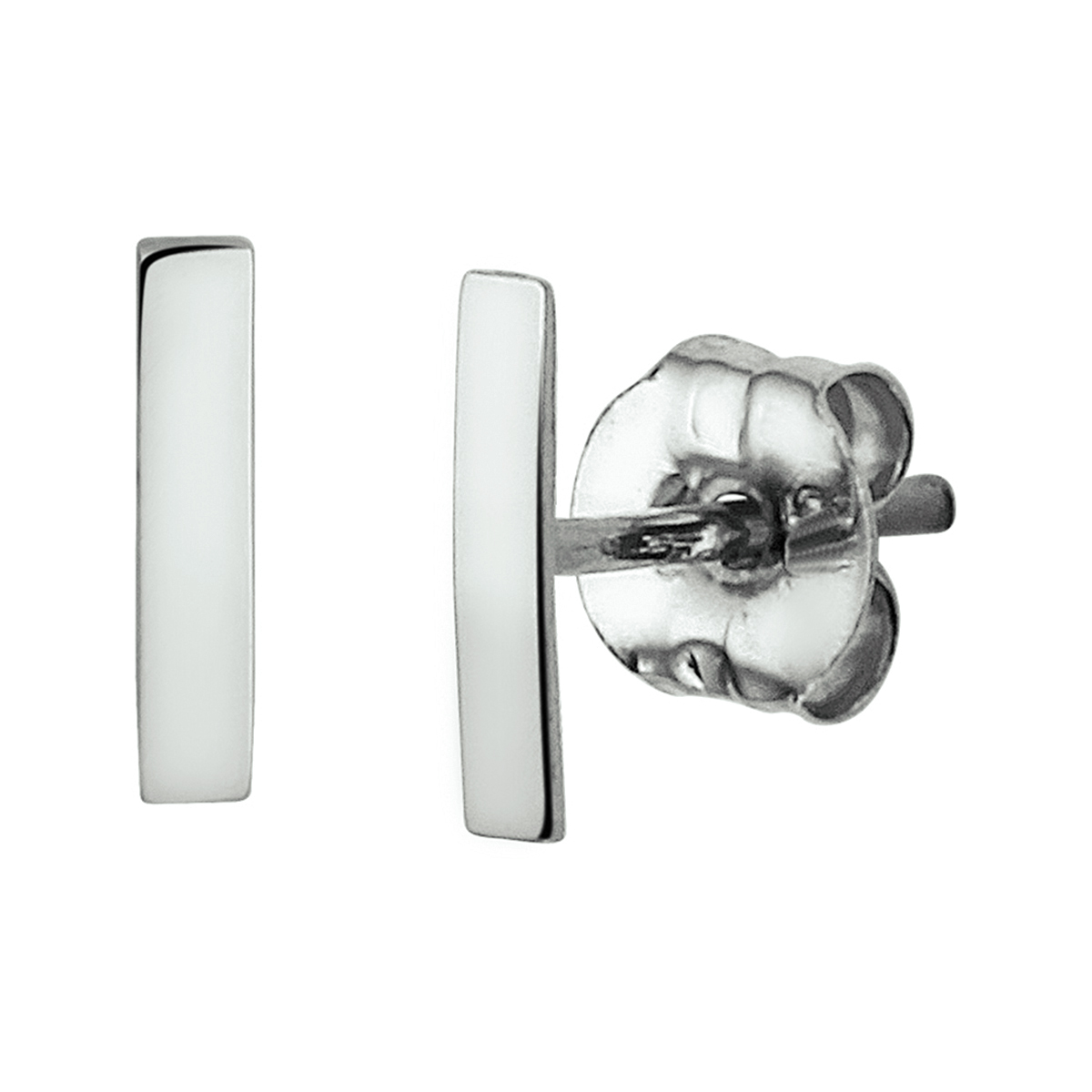 14k Witgouden oorknoppen in de vorm van een balkje. De oorknoppen hebben een afmeting van 6.7x1.5mm.