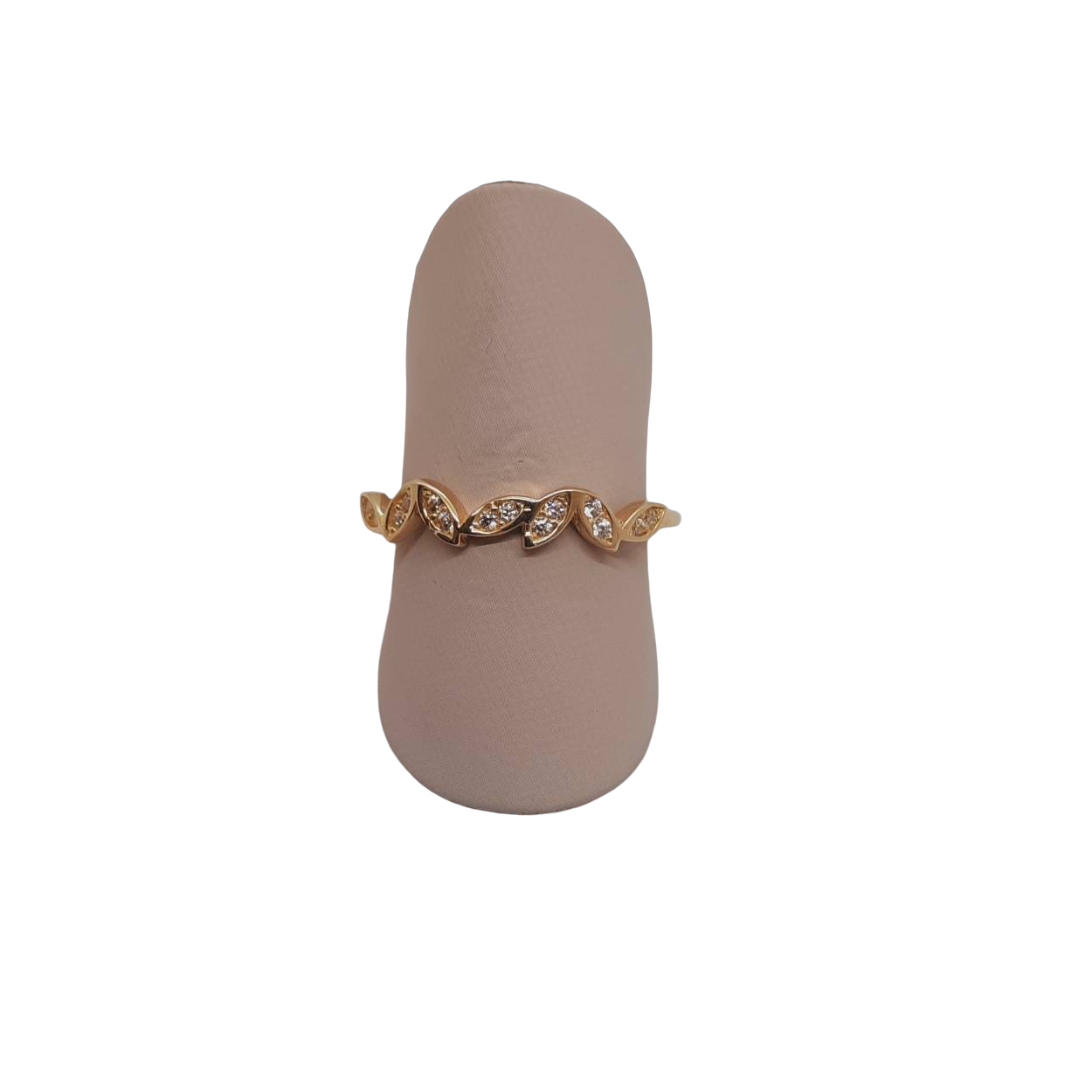 Deze prachtige gouden ring, modelnummer BREA-JOY-0004085, gemaakt van 14-karaats goud, straalt luxe uit met zijn gouden kleur en glansrijke afwerking. De ringmaat is 54 en het heeft een schitterende steen in de basis. Perfect voor elke speciale gelegenheid, draag het als blikvanger bij zowel formele als casual outfits.