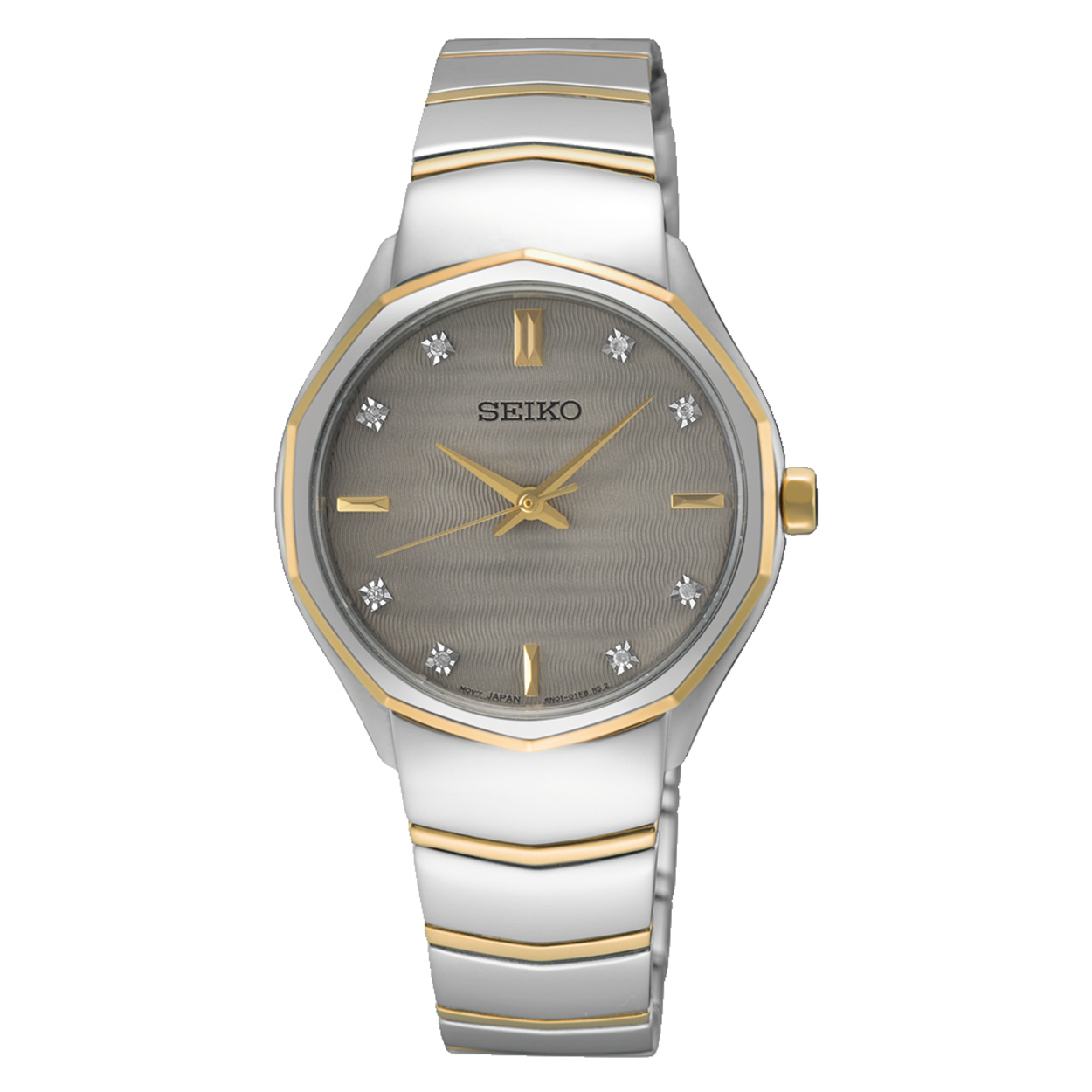 Dit Seiko horloge heeft referentienummer SUR616P1

Dit Seiko horloge is uitgerust met een betrouwbaar Japans quartz uurwerk. De bicolor kast en band zijn gemaakt van staal en het horloge heeft een diameter van 30mm. De grijze wijzerplaat is versierd met 8 sierlijke diamanten en goudkleurige wijzers en indexen. Het horloge is afgeschermd met een krasvrij saffierglas en is getest op een waterdichtheid van 5 ATM / 50 M.