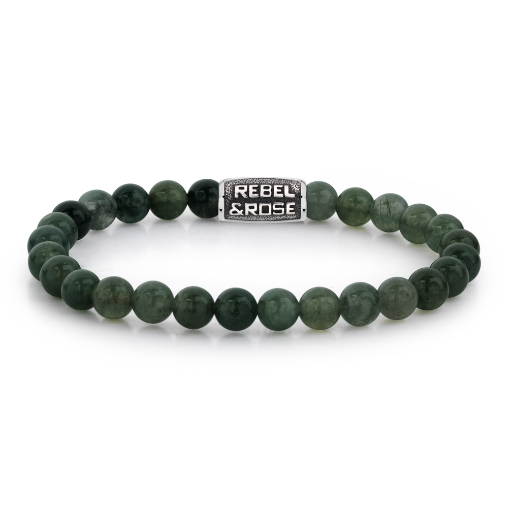 Bead armband, handgemaakt van 6mm Moss Agate stenen. De sluiting is van stainless steel en de vintage look is handmatig aangebracht. Het Rebel & Rose sieraad is makkelijk te combineren met andere zilveren, leren of kralenarmbanden.