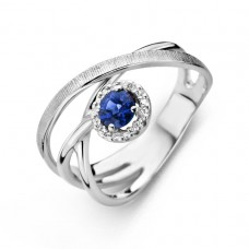 Ring wit goud met zirconium en safir. Dit juweel kan gemaakt worden van oud goud. Geef 6.6 gr 18 kt en betaal slechts 982&euro;