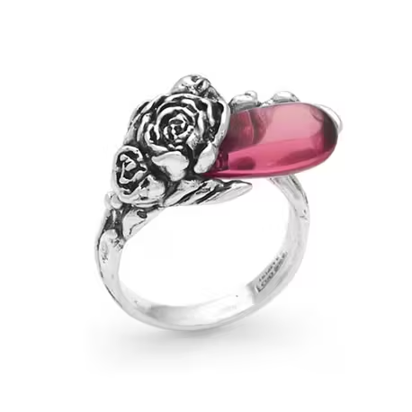 The Peony Drop Ring blooms into life, capturing the elegance of peony flowers. Each blossom is finely crafted from silver using the ancient lost-wax casting technique. In the centre, a crystal in shades of pink adds a light and delicate note. Handmade in-house.