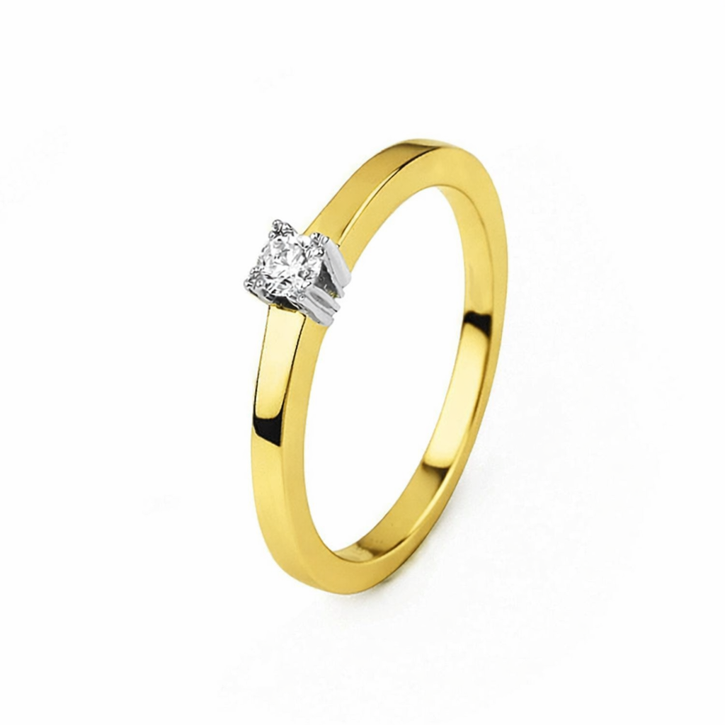 Geelgouden solitair ring met 0.25 crt diamant.
Op de afbeelding staat een witgouden uitvoering.
Deze solitair ring is verkrijgbaar in geelgoud, bi-color en witgoud. 
Ook is dit een mooie aanzoeksring.