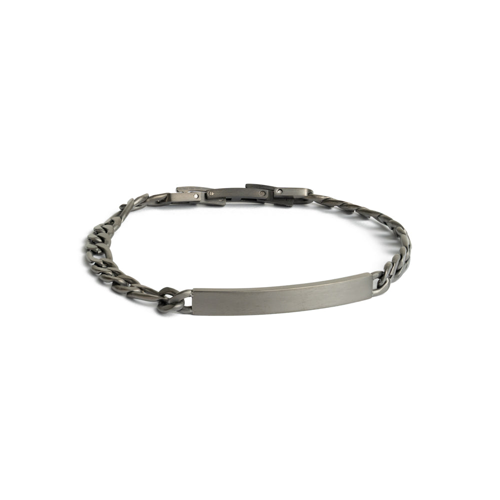 Verto Black M-L (5mm figaro) armband van het merk Gemini.
De lengte is 20-21 cm (M-L).