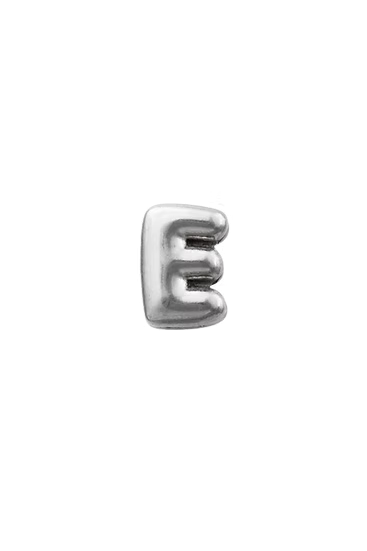 Der CCSSE Blumenkind Buchstabe "E" Anh&auml;nger ist ein stilvolles Schmuckst&uuml;ck aus hochwertigem Edelstahl. Dieser Buchstabenanh&auml;nger aus der Kategorie Schmuck ist perfekt f&uuml;r den t&auml;glichen Gebrauch. Tragen Sie ihn an einer Kette Ihrer Wahl, um Ihrem Outfit eine pers&ouml;nliche Note zu verleihen. Ideal als Geschenk oder zum Selbstbehalten.


