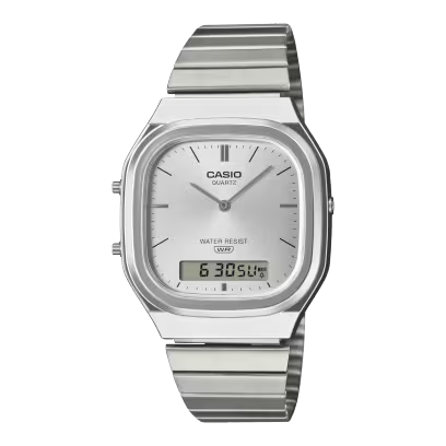 Geef je retrostijl een moderne twist of je hedendaagse mode een vintage touch. Hoe je het ook doet, de verfijnde en vloeiende AQ-240E raakt de juiste snaar.  

De analoog-digitale AQ-240 met dubbel display gaat retro-modern. Met een licht rechthoekige wijzerplaat gecompenseerd door een zacht afgeronde kast en zachte metalen rondingen straalt dit horloge verfijning uit.  

De zonnestralen afwerking van de wijzerplaat vangt het licht met een glanzende gloed. Metallic indexen die een vintage gevoel combineren met een moderne esthetiek voegen nog een opvallende touch toe. 

Het digitale LCD-scherm op 6 uur biedt uitstekende afleesbaarheid met behoud van een harmonieus totaalontwerp, waardoor een horloge ontstaat dat zowel functioneel als mooi is.