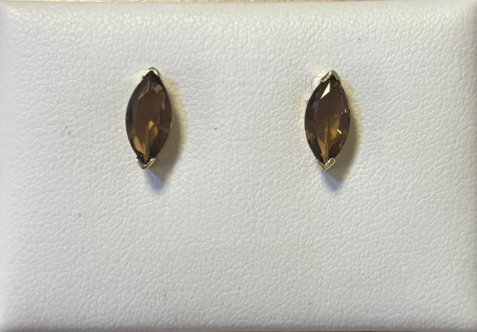 Zilver vergulde oorknoppen bruin van new bling