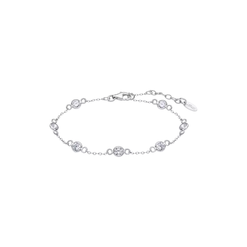 Het product LP3451-2/1 valt in de categorie 'JUWEEL' en biedt een verfijnde elegantie voor elke gelegenheid. Draag deze prachtige accessoire als finishing touch bij een avondjurk of voeg een vleugje klasse toe aan je dagelijkse outfit. Een veelzijdig stuk dat je stijl moeiteloos naar een hoger niveau tilt. Perfect voor speciale gelegenheden of als dagelijks statement.