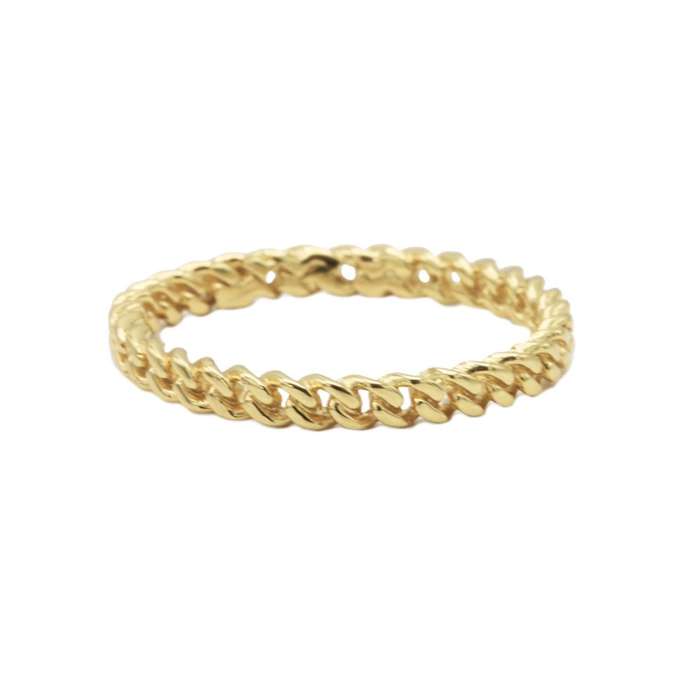 Dit is onze ketting ring. Onze sieraden zijn verkrijgbaar in 925 sterling zilver of met een 14K gouden of rosegouden plating.