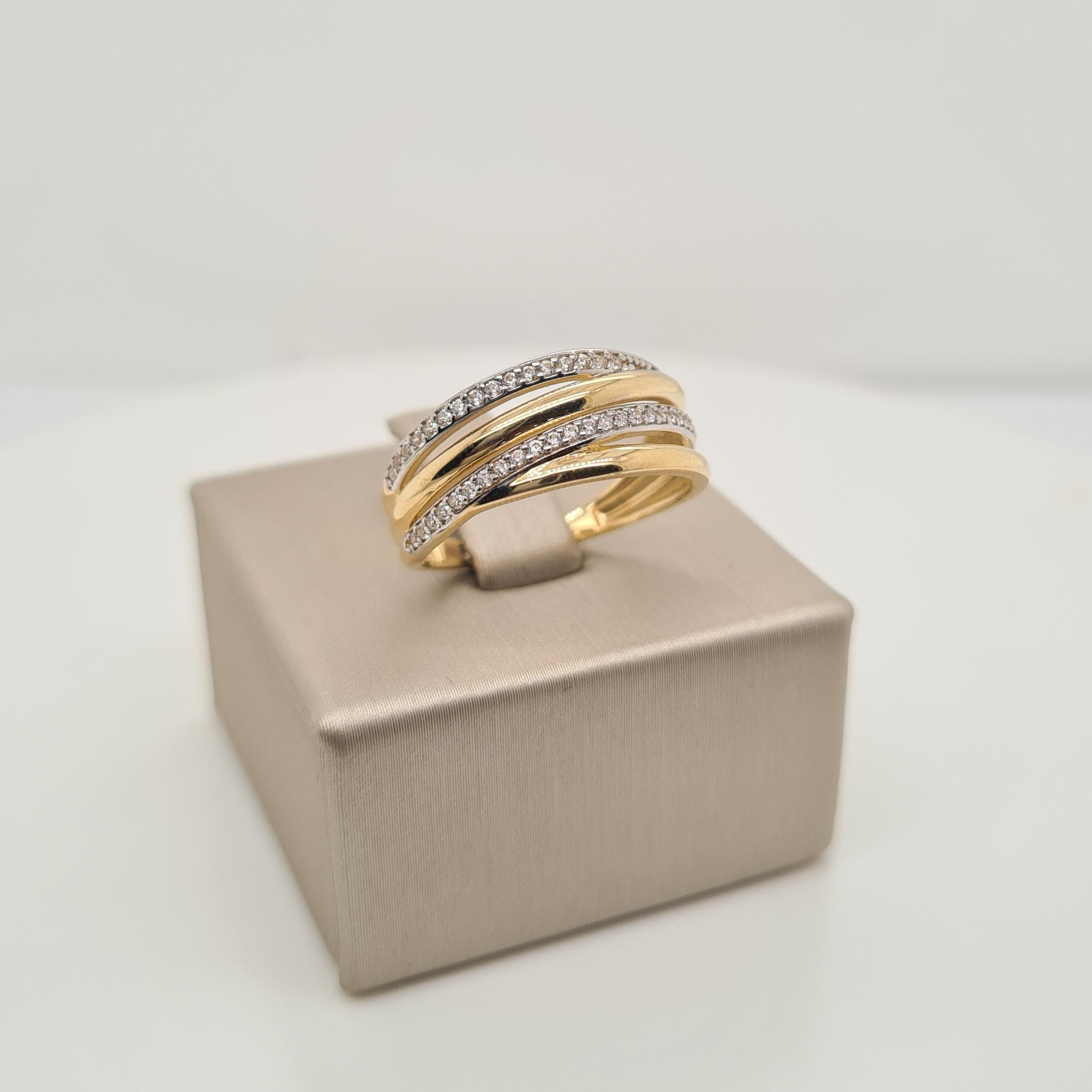 14krt gouden ring met zirkonia
