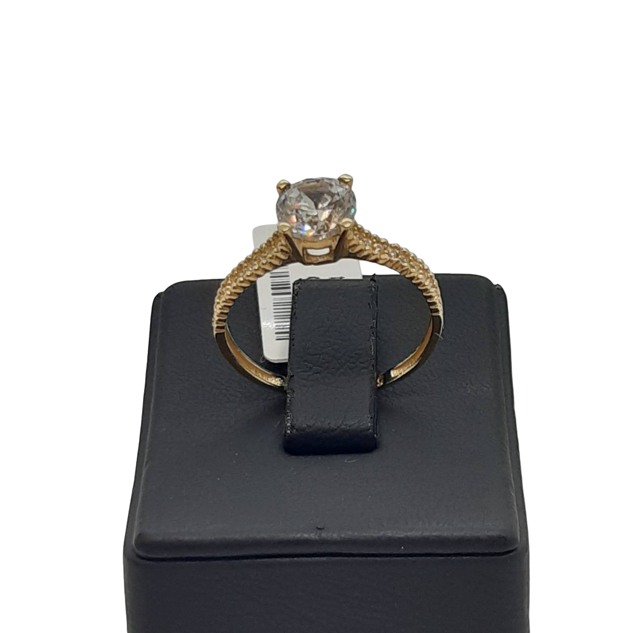 Deze gouden ring met modelnummer BREA-0001692 is gemaakt van 14-karaats goud en is voorzien van schitterende stenen. De ring is glanzend afgewerkt en heeft een maat van 54. Perfect voor een elegante uitstraling bij speciale gelegenheden of dagelijkse chic. Combineer met andere gouden sieraden voor een verfijnde look. Ideaal voor elke sieradenliefhebber!