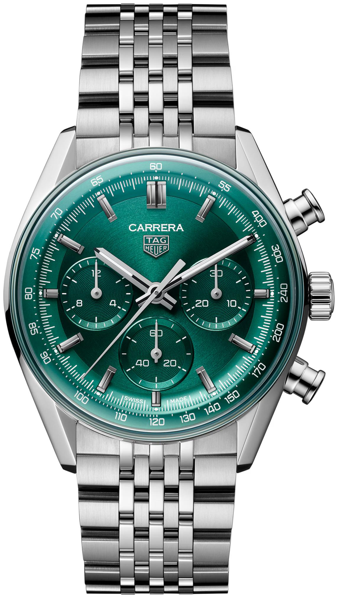 De TAG Heuer Carrera Chronograph 41mm CBS2115.BA0053 is een moderne Glassbox-chronograaf met een opvallende teal green wijzerplaat en luxe afwerking. Het iconische &ldquo;glassbox&rdquo; saffierglas geeft extra diepte, terwijl het in-house Calibre TH20-01 uurwerk zorgt voor topperformance met 80 uur gangreserve. Sportief, stijlvol en direct herkenbaar als Carrera.
