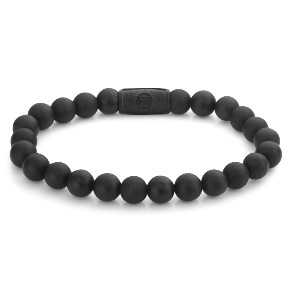 Edelstenen bead armband, handgemaakt van 8mm natuurstenen kralen met een stalen zwarte sluiting. Het Rebel & Rose sieraad is makkelijk te combineren met andere zilveren, leren of kralenarmbanden.