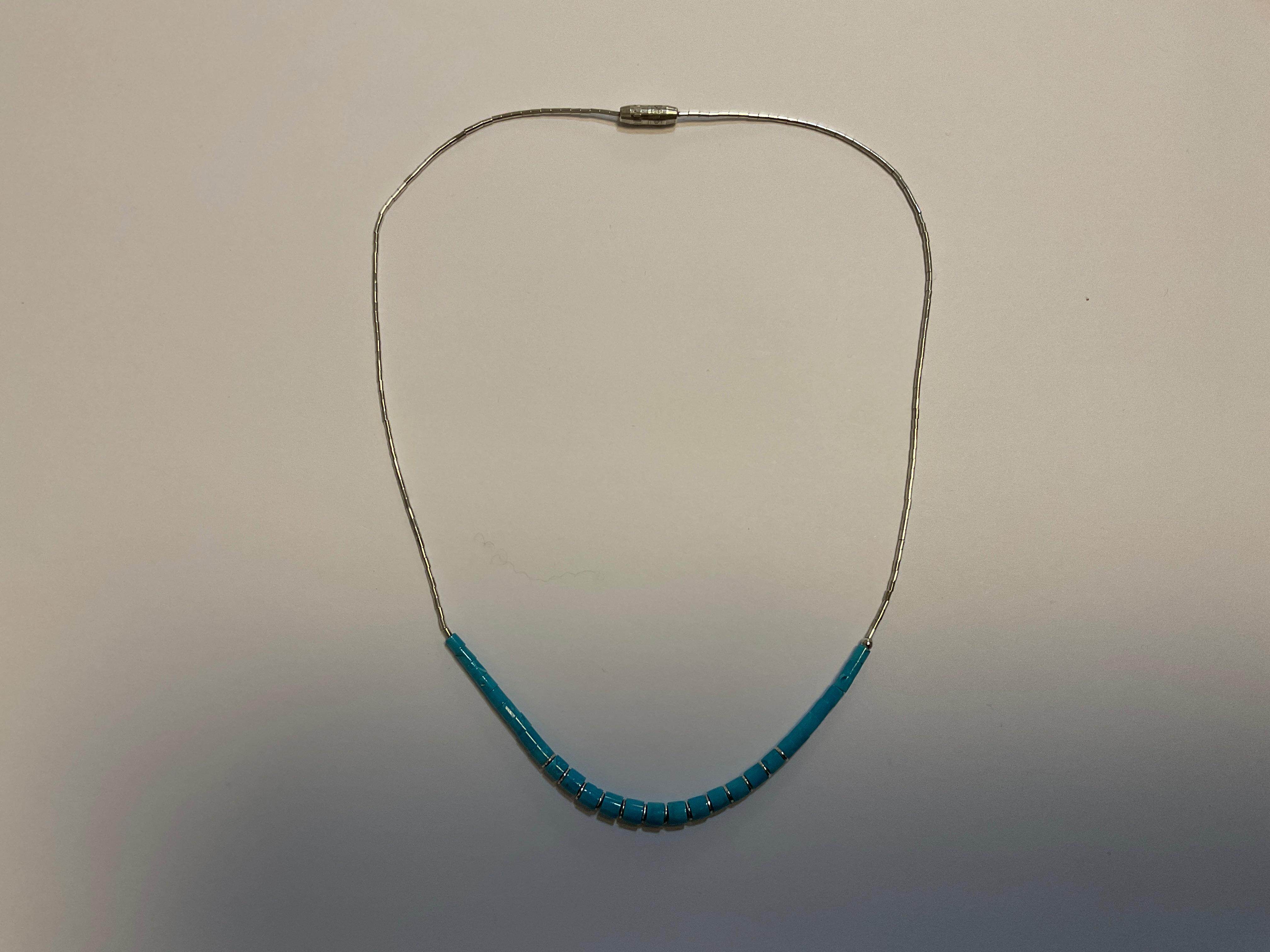 Zilver collier met stenen 