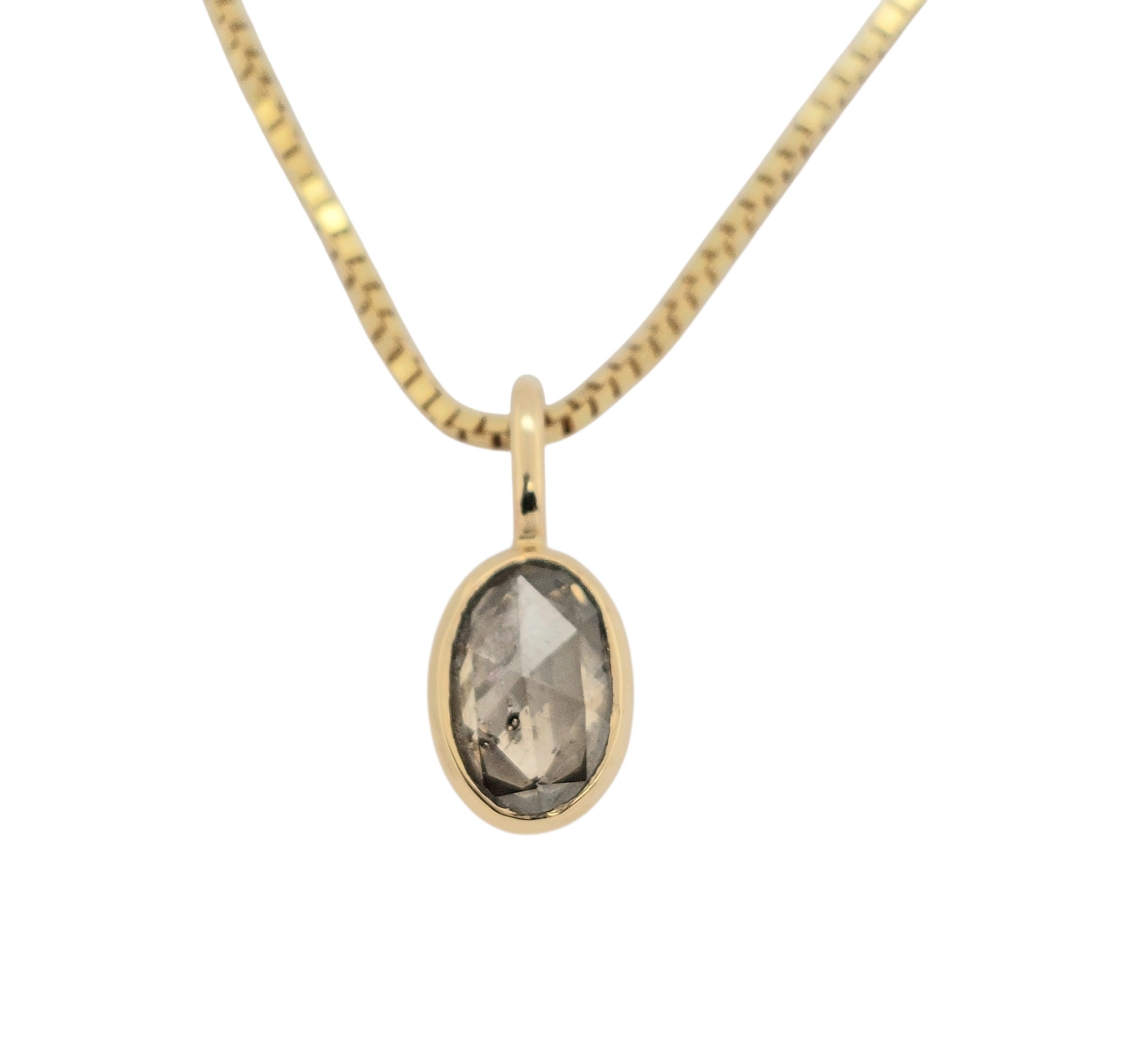 14kt goud met ovaal roos geslepen diamant