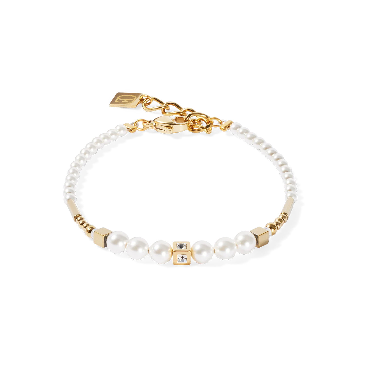 Armband met glinsterende prinsessenparels in goudkleur-wit
Een sprankelende, lichte armband voor je pols - de Shimmering Princess Pearls armband in goudkleur en wit combineert kostbare Swarovski&reg; kristallen parels met subtiele gouden accenten. Het zachte kleurenpalet en het minimalistische ontwerp maken deze armband een stijlvolle accessoire voor overdag en 's avonds.

Elk sieraad dat u bij COEUR DE LION bestelt, wordt geleverd in een luxe designverpakking en met een echtheidscertificaat.
